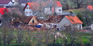 6.000 Böller im  Todes-Haus