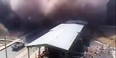 Gewaltige Explosion in Raffinerie in Mexiko