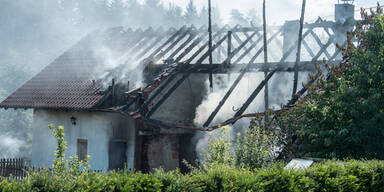 Rohrbomben-Explosion in Wohnhaus in Bayern