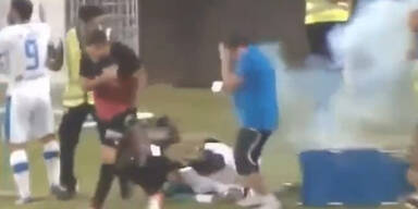 Fans bringen Spieler in Lebensgefahr