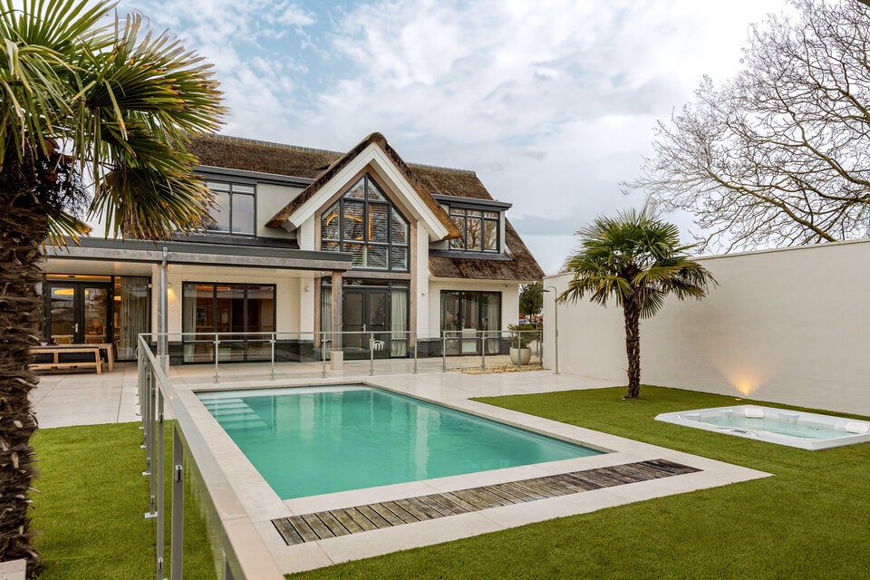 So wohnt Victoria's Secret Supermodel Romee Strijd