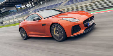 Der Jaguar F-Type SVR im Test