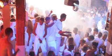 Féte Blanche: Trendy People ganz in weiß