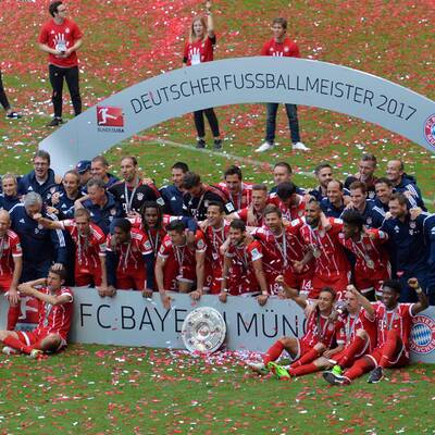 Lahm, Alonso, Titel: So feiern die Bayern