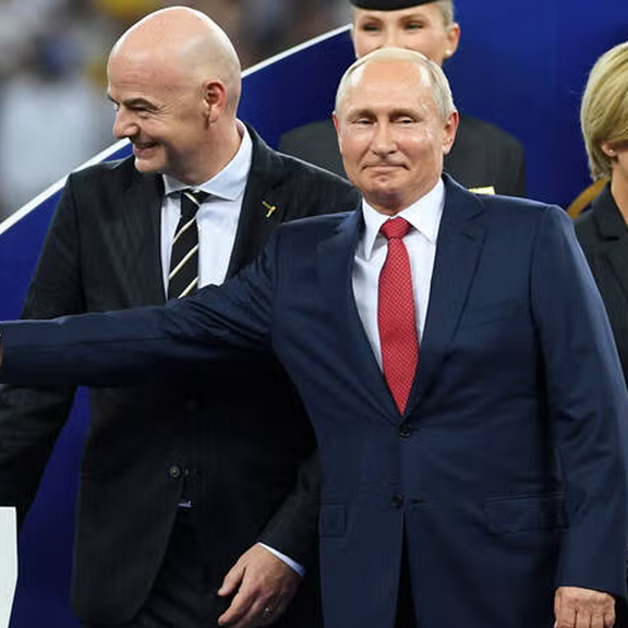 FIFA-Boss Infantino will Russland zurückholen