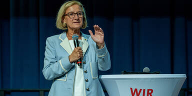 Mikl bei Rotem Kreuz N&Ouml;: "Ihr seid immer da"