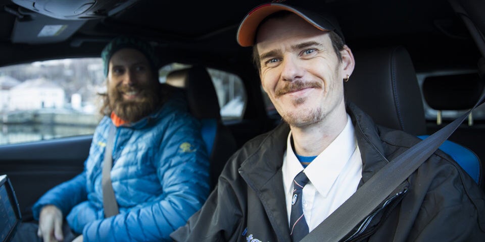 350 PS Kompaktsportler als Alltags-Taxi