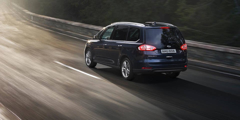 S-Max und Galaxy jetzt auch mit Hybridantrieb