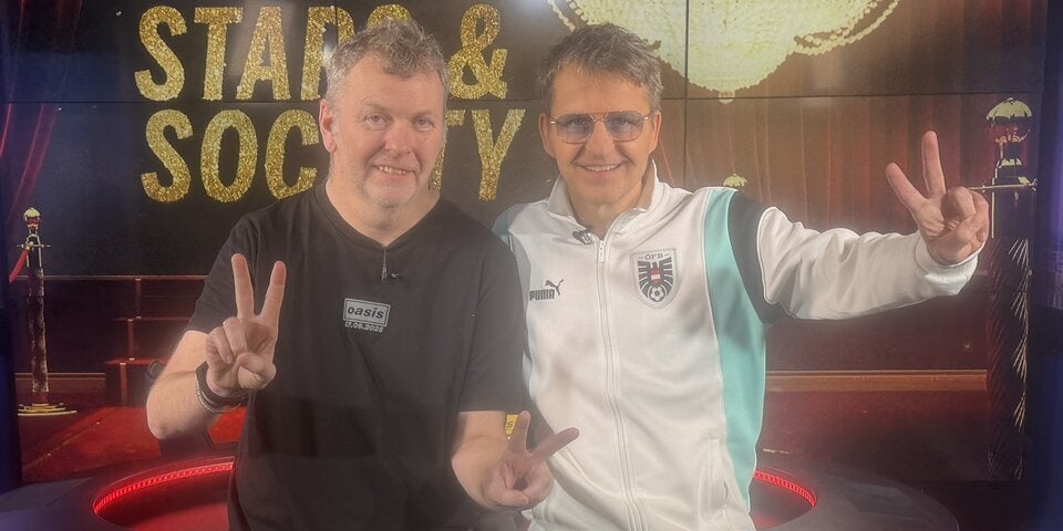 FRÖNK über unsere neue WM-Hymne: „Will mich nicht an Fendrich messen!“