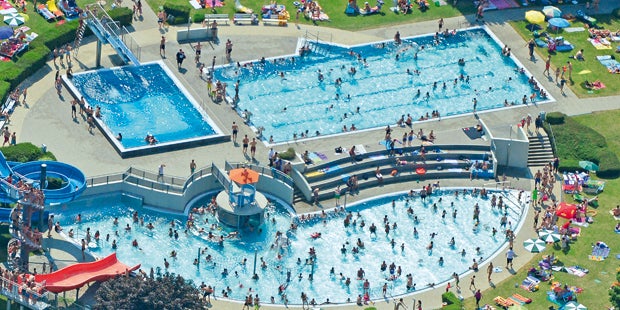 1 Million stürmte die Bäder