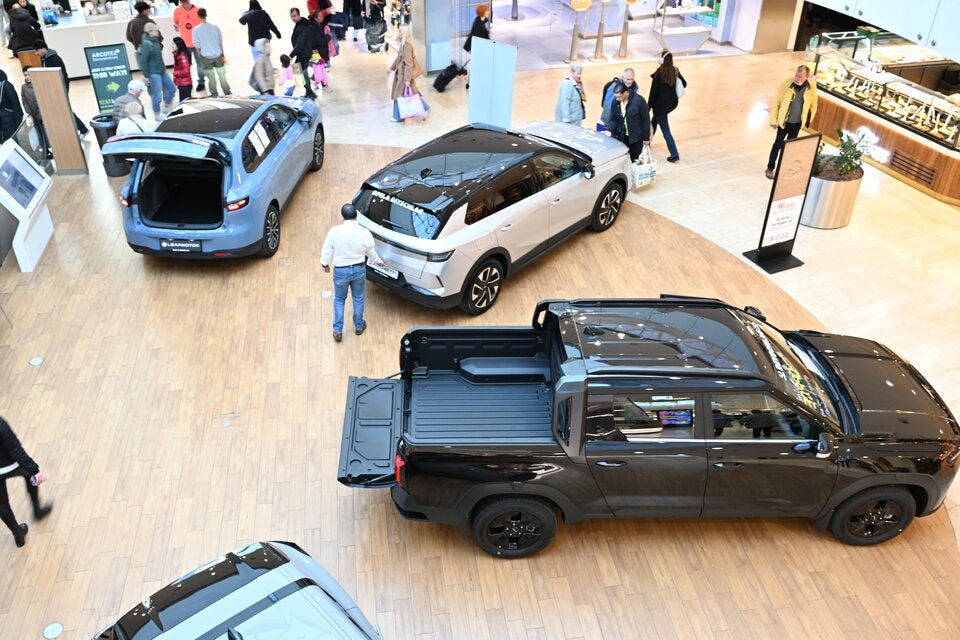 Die Driving Days präsentieren eine vielfältige Fahrzeugpalette. 