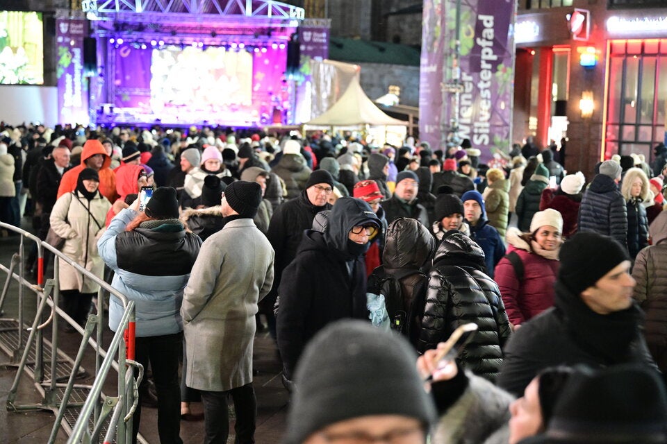 Eisiger Silvester-Pfad: 250.000 Wiener feierten friedlich