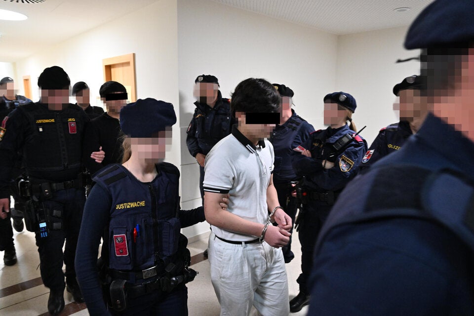 Lehrerin missbraucht