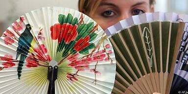 F&auml;cher strahlen eine gewisse Eleganz aus