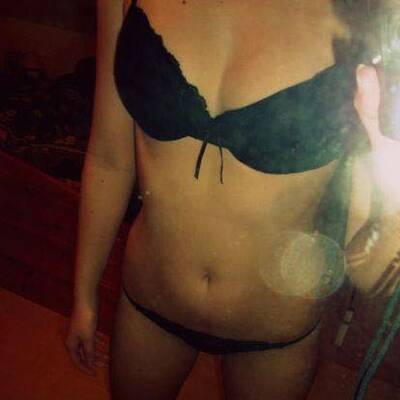 Facebook-zeigefreudige-Fra1