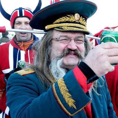 Fan-Ansturm in Kitzbühel