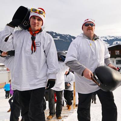 Fan-Ansturm in Kitzbühel