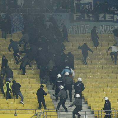 Skandal um Zenit-Hools - die Bilder