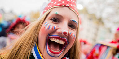 'Alles Walzer' zum Faschingsbeginn am Stephansplatz