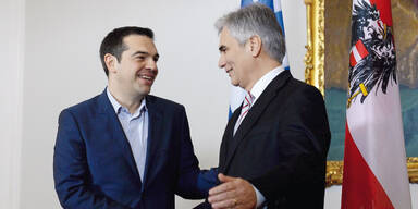 Faymann: Gespr&auml;che mit Tsipras und Junkers