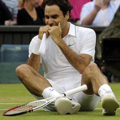 So feiert Roger Federer den Wimbledon-Titel