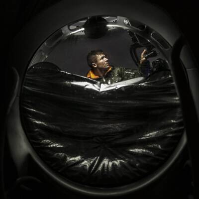 Wegen Windes wurde Baumgartners Sprung abgebrochen.