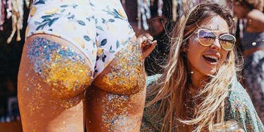 Glitter Booty