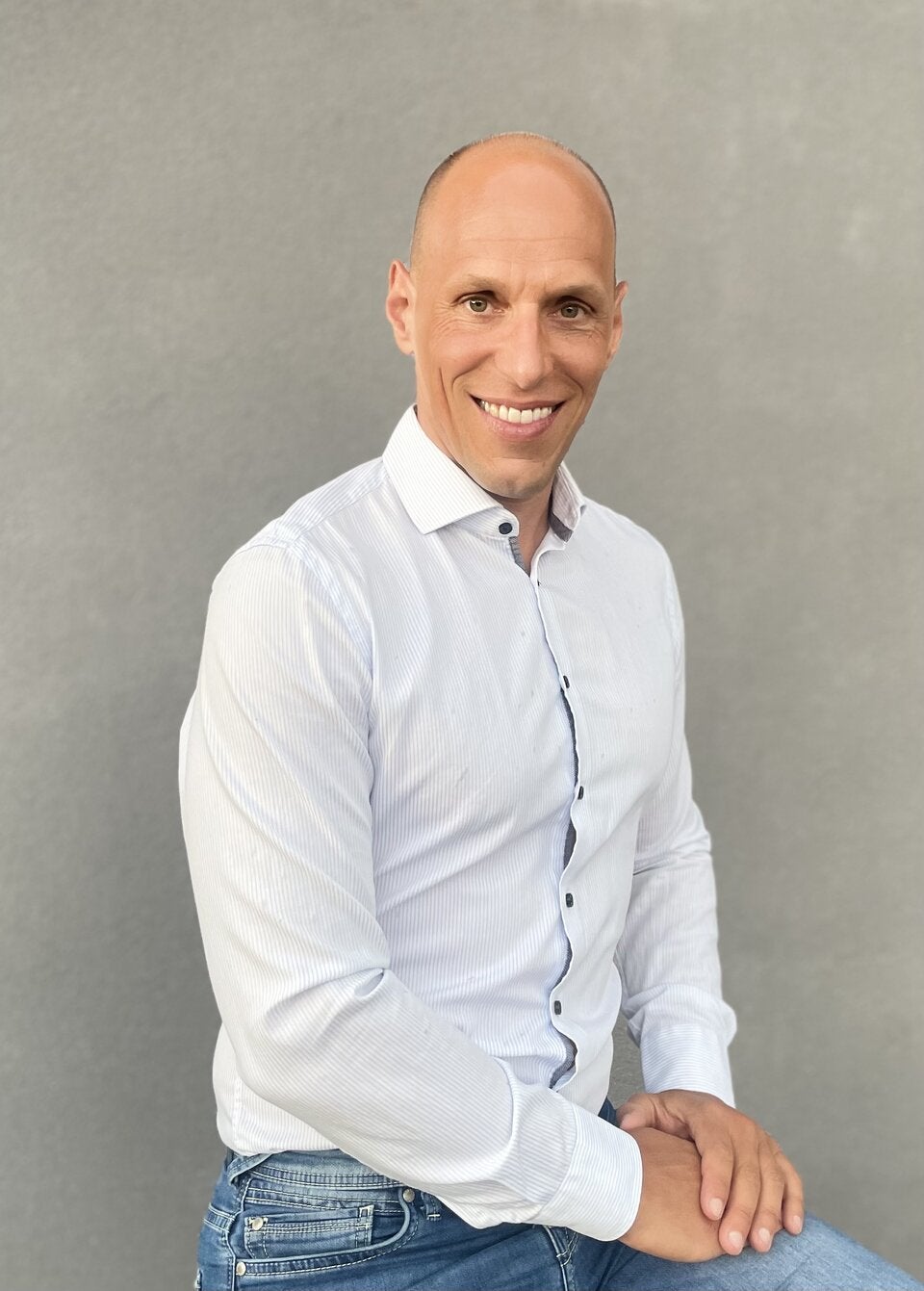 Fiedler absolvierte mehrere Auslandseinsätze.