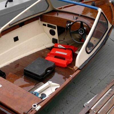 Gekentertes Boot mit GPS gefunden.