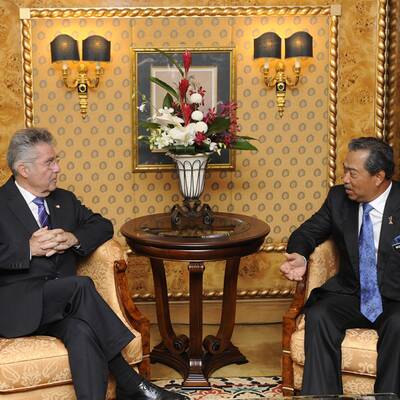 Fischer bei seinem dreitägigen Staatsbesuch in Indonesien