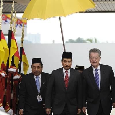 Fischer bei seinem dreitägigen Staatsbesuch in Indonesien