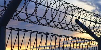 Neues Fl&uuml;chtlingslager mit Abschiebe-Abteil auf Lesbos geplant