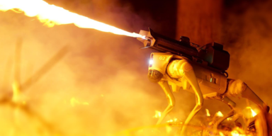 Weltweit erster "Flammenwerfende Roboterhund" steht jetzt zum Verkauf