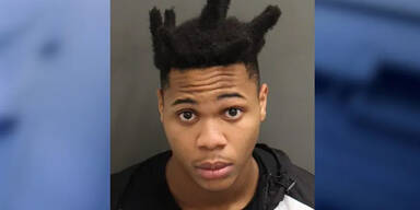 M&ouml;rder kommt zum Tatort zur&uuml;ck und erschie&szlig;t Reporter und Kind