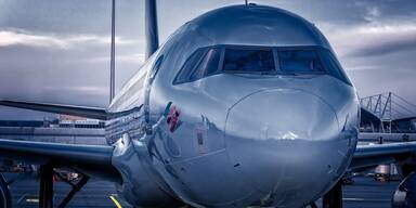 Flugzeug - BCChannel - AMAG - Symbolbild