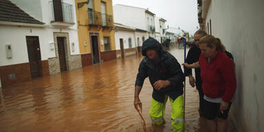 Zehn Tote bei Mega-Flut in Spanien