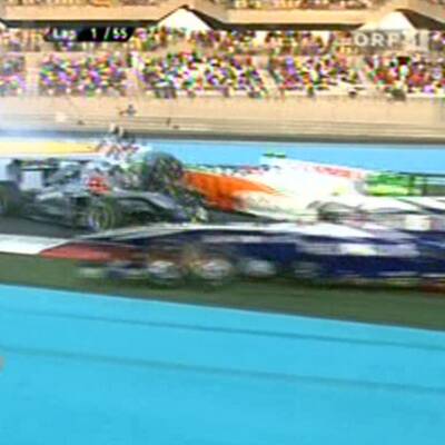 Horror-Crash zwischen Schumi und Liuzzi