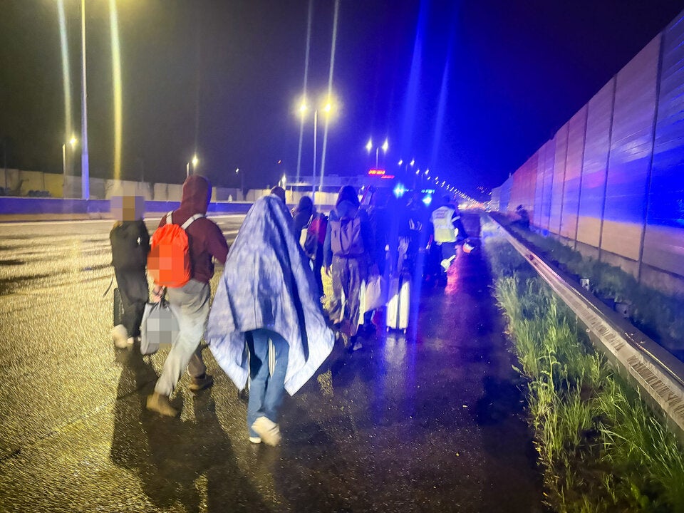 Reisebus auf  A 2 verunglückt