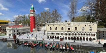 Die Allianz Arena von München im MINILAND