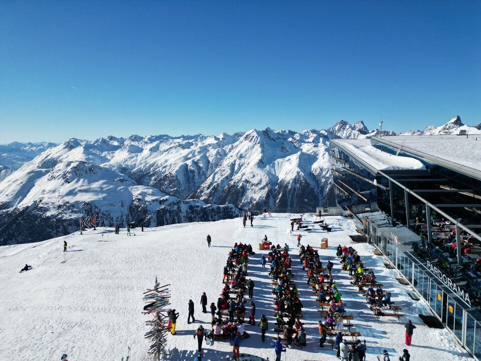 Dominic Thiem schlägt in Ischgl auf