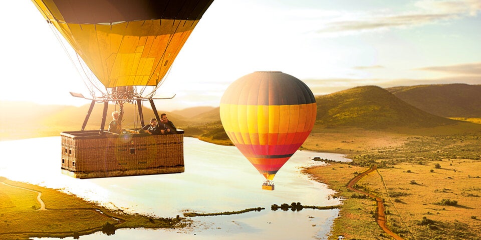 Safari mal anders: Am Meer, in der Luft oder am Bike