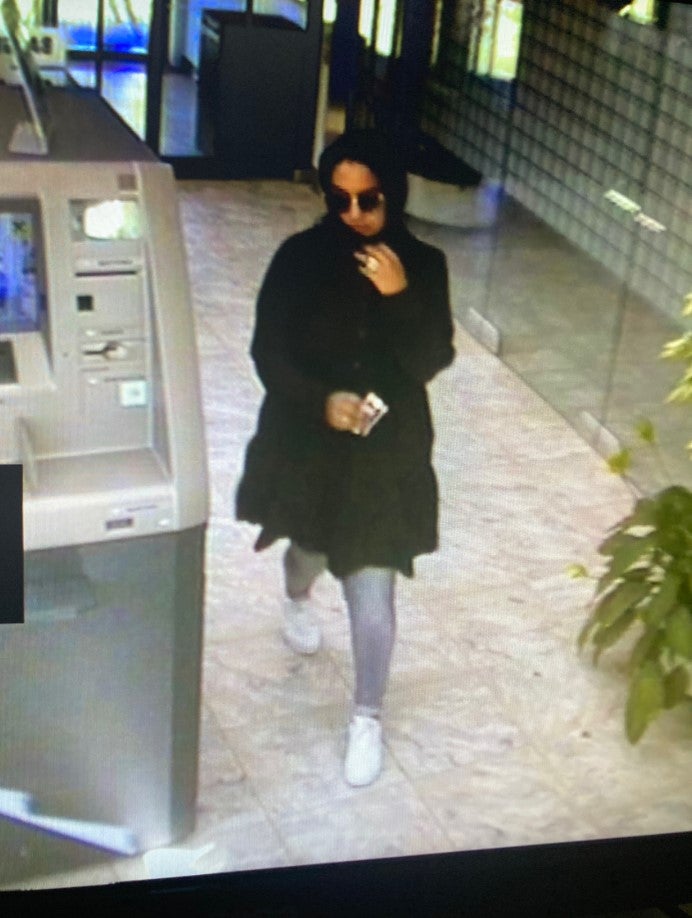 Nach Bankomatkarten-Diebstahl: Polizei sucht diese Frauen