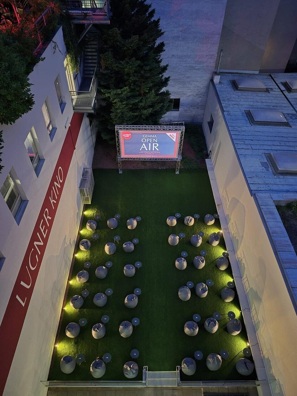 Lugner City überrascht mit neuem Open-Air-Kino