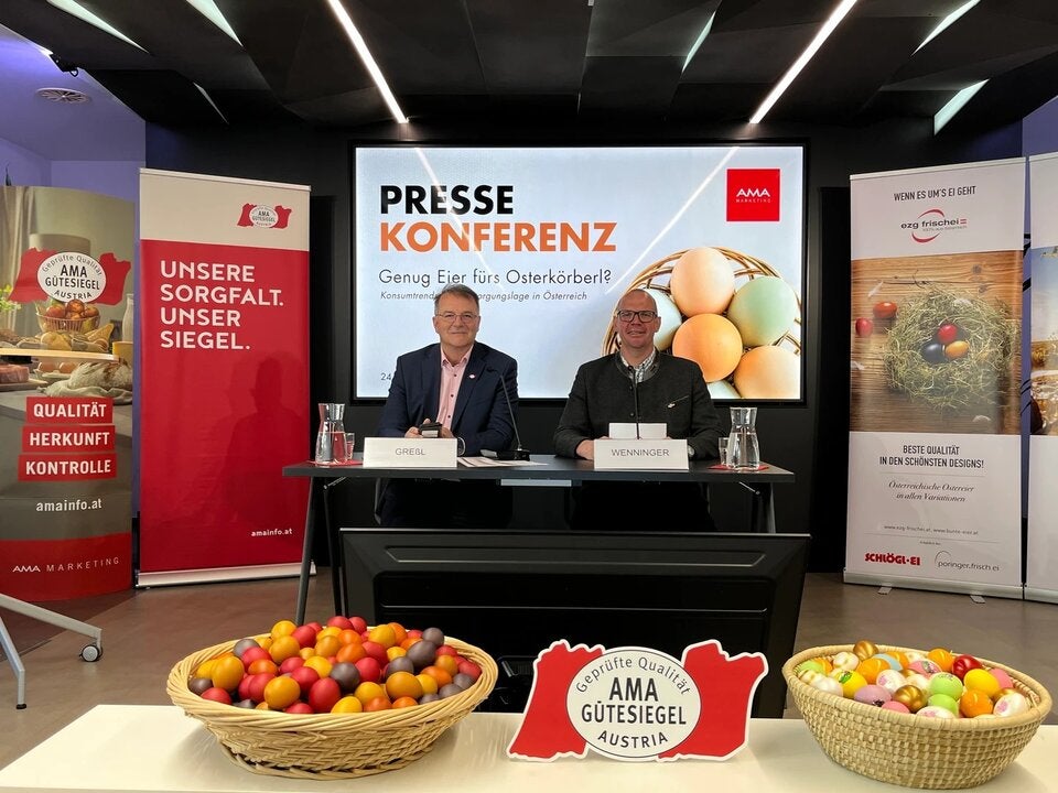 Martin Greßl (AMA-Marketing), Günther Wenninger (Obmann Erzeugergemeinschaft Frischei und Vorstandsmitglied Geflügelwirtschaft Österreich).