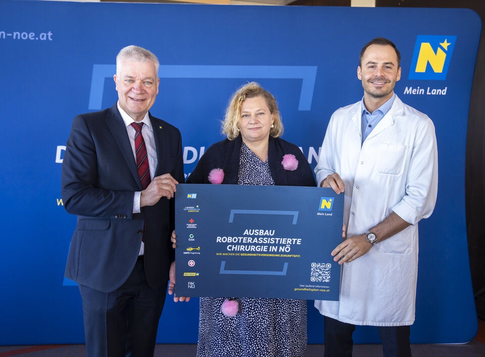 Krems jetzt auch mit roboterassistierter Chirurgie