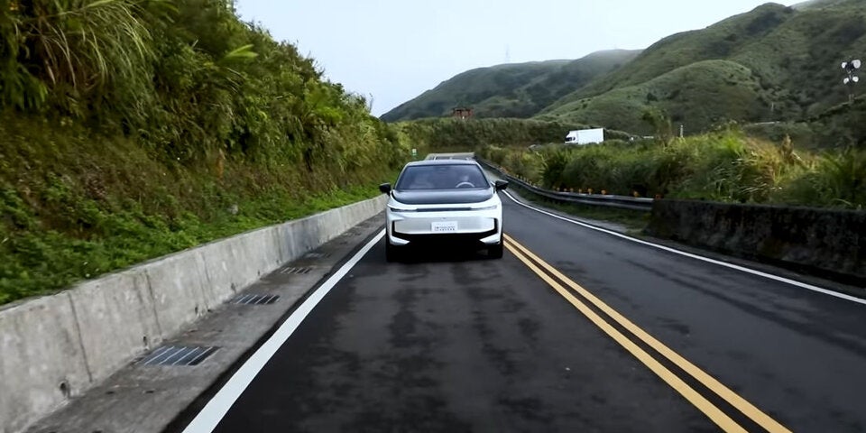 iPhone-Fertiger zeigt seine ersten Elektroautos