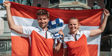 Olympia 2020 in Tokio: &Ouml;sterreichische Fahnentr&auml;ger Tanja Frank und Thomas Zajac (Segler)