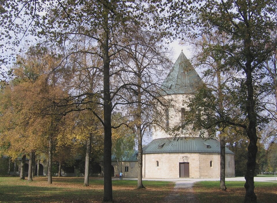 Beckenbauer Friedhof am Perlacher Forst
