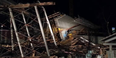 Neue Mur-Brücke stürzt bei Bau ein