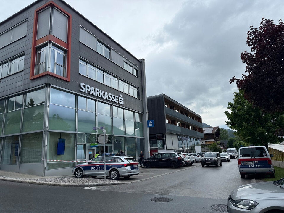 banküberfall fügen